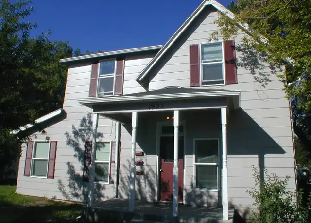 Property at 1922 Maxwell Ave Apt 2, Cheyenne, WY, 82001, 1 bed, 1 bath, [object Object]