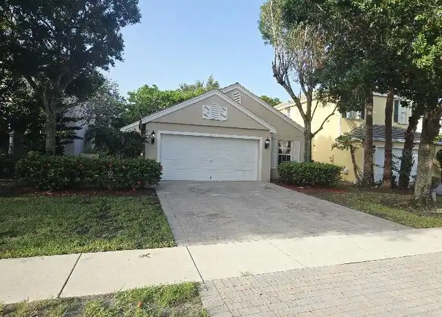 Property at 152 Canterbury Pl, Royal Palm Beach, FL, 33414, 3 beds, 2 baths, [object Object]