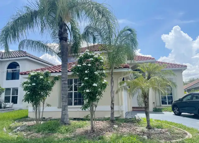 Property at 1320 NW 185th Ave, Pembroke Pines, FL, 33029, 4 beds, 3 baths, [object Object]