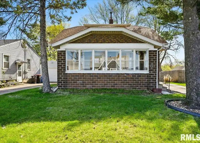 Property at 3110 N Sherwood Ave, Peoria, IL, 61604, 3 beds, 1.5 baths, [object Object]