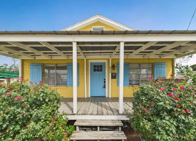 Property at 612 Lamar St, Lafayette, LA, 70501, 4 beds, 2 baths, [object Object]