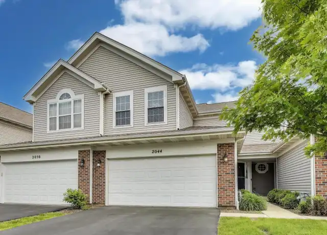 Property at 2044 Peach Tree Ln, Algonquin, IL, 60102, 2 beds, 2.5 baths, [object Object]