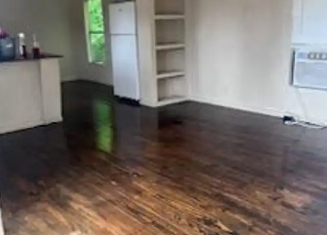 Property at 112 Chip Dr Unit 112 Chip, Tupelo, MS, 38801, 3 beds, 2 baths, [object Object]