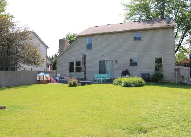 Photo of 365 Amesbury Ct, Westerville, OH 43082
