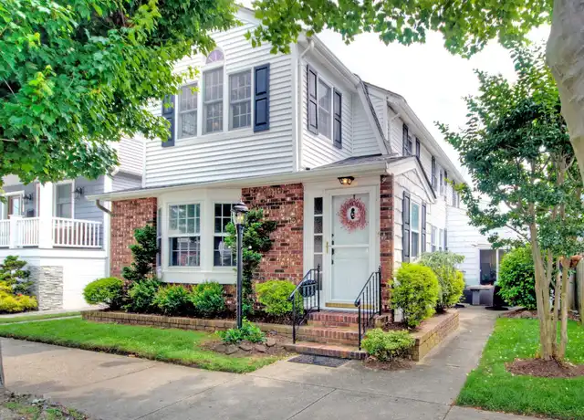 Property at 15 N Douglas Ave Unit Full, Margate City, NJ, 08402, 3 beds, 1.5 baths, [object Object]