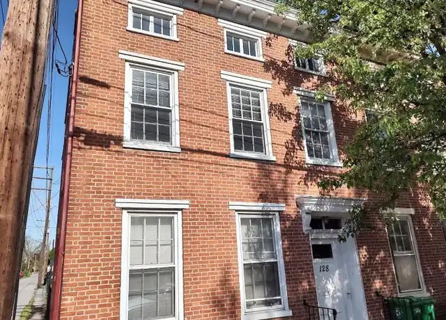 Property at 128 S West St Unit 1, Carlisle, PA, 17013, 3 beds, 1 bath, [object Object]