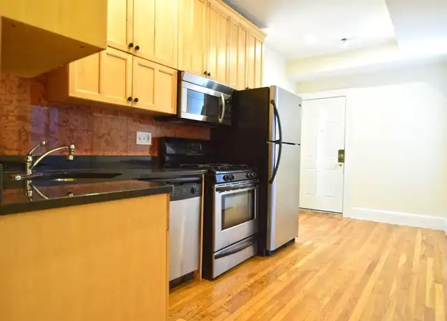 Property at 73 Thatcher St Unit 302, Brookline, MA, 02446, 4 beds, 2 baths, [object Object]