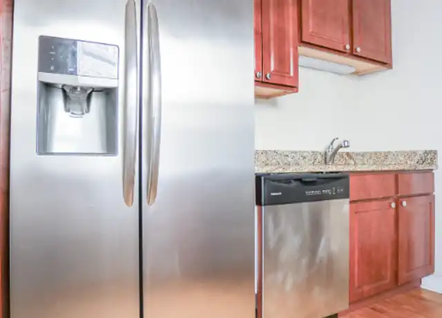 Property at 4919 N Damen Ave Unit 3, Chicago, IL, 60625, 2 beds, 1 bath, [object Object]