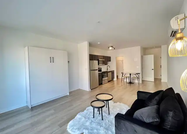 Property at 733 W Pratt St Unit 401, Baltimore, MD, 21201, 0 beds, 1 bath, [object Object]