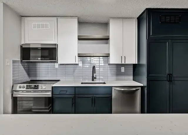 Property at 1500 Locust St, Philadelphia, PA, 19102, 2 beds, 2 baths, [object Object]