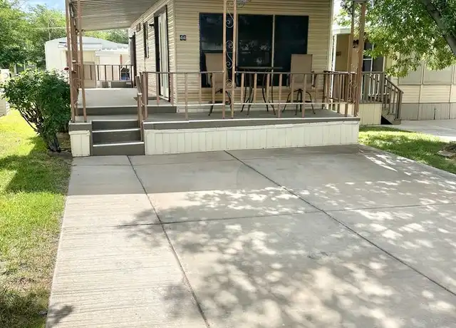 Property at 1150 W Red Hills Pkwy #44, Washington, UT, 84780, 1 bed, 1 bath, [object Object]