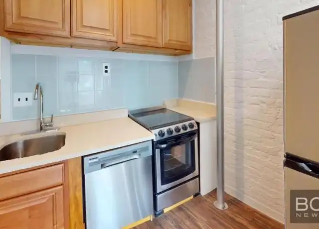 Property at 43 E 1st St, New York, NY, 10003, 0 beds, 1 bath, [object Object]