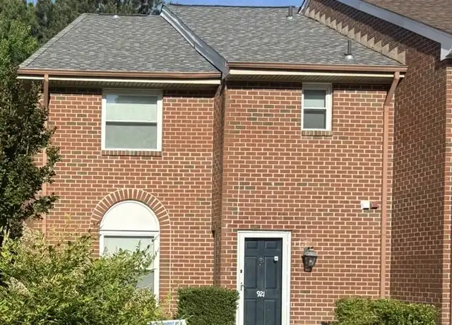Property at 921 Ewell Rd Unit 1, Virginia Beach, VA, 23455, 2 beds, 2.5 baths, [object Object]