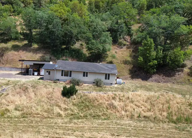 Property at 7909 E Antelope Rd, Eagle Point, OR, 97524, 3 beds, 2 baths, [object Object]