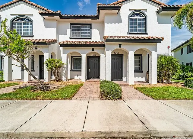 Photo of 8067 Dream Catcher Cir, Naples, FL 34119