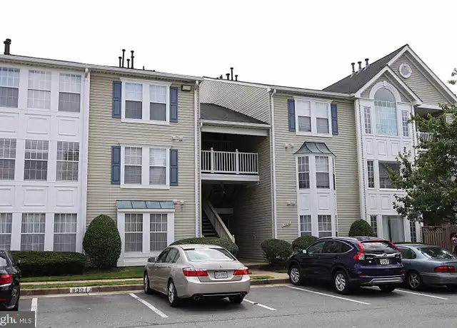 Property at 8303 Bluebird Way Unit M, Lorton, VA, 22079, 2 beds, 2 baths, [object Object]