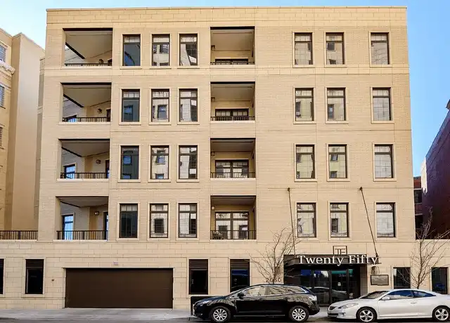 Property at HIGHPOINT Lincoln Park on Clark - 2050 N Clark St, Chicago, IL, 60614, 2 beds, 2 baths, [object Object]