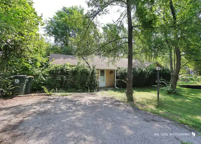 Property at 6206 Hillcrest Rd, Cary, IL, 60013, 3 beds, 2 baths, [object Object]