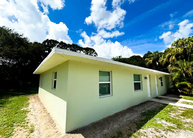Property at 2147 Sibley Ave, Fort Pierce, FL, 34982, 2 beds, 1 bath, [object Object]