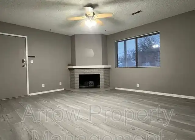 Property at 3540 Huntington Ave Unit 3, Lincoln, NE, 68504, 2 beds, 1 bath, [object Object]