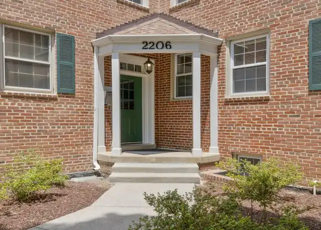 Property at 2206 Washington Ave #103, Silver Spring, MD, 20910, 2 beds, 1 bath, [object Object]