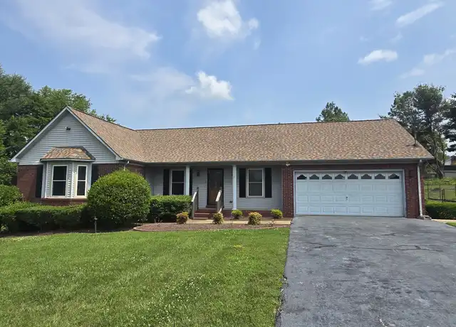 Property at 965 Tom Osborne Rd, Columbia, TN, 38401, 3 beds, 2 baths, [object Object]