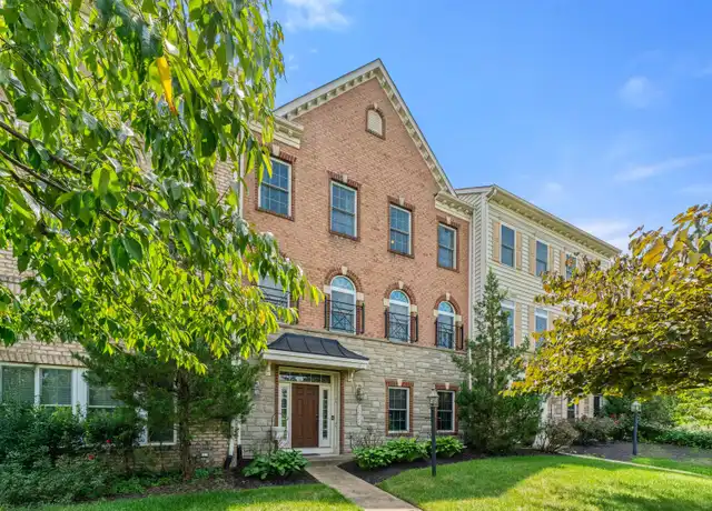 Property at 42524 Rowderbury Sq, Chantilly, VA, 20152, 3 beds, 3.5 baths, [object Object]