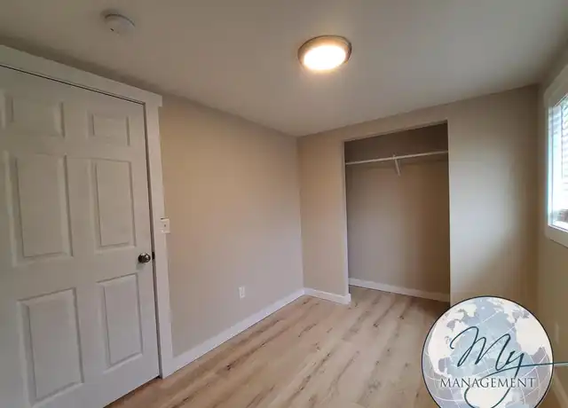 Property at 728 Walnut St, Buhl, ID, 83316, 3 beds, 1 bath, [object Object]