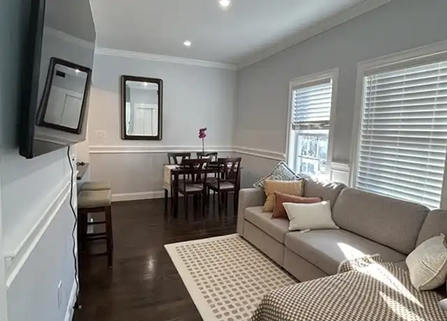 Property at 79 Bucknam St Unit 2A, Everett, MA, 02149, 3 beds, 1 bath, [object Object]