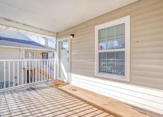 Property at 610 Zephyr Ct, Virginia Beach, VA, 23462, 2 beds, 1 bath, [object Object]