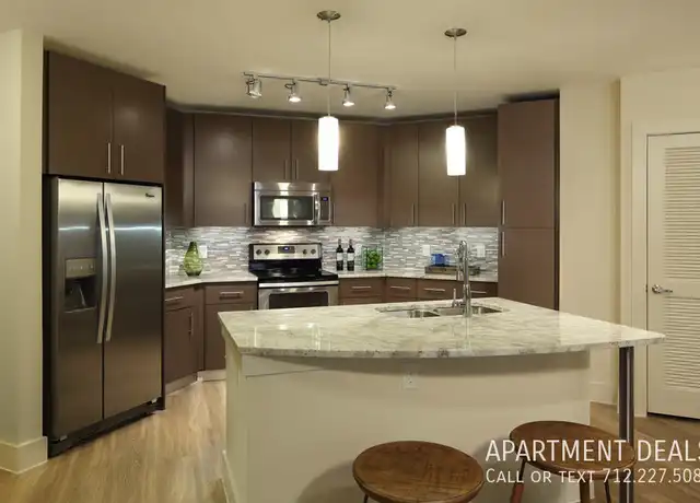 Property at 5886 Inwood Dr Unit 635, Houston, TX, 77057, 1 bed, 1 bath, [object Object]