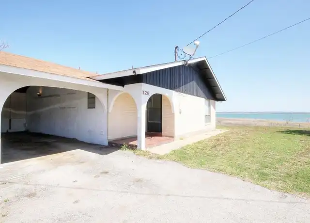 Property at 126 Lake Breeze Dr, Buchanan Dam, TX, 78609, 2 beds, 1 bath, [object Object]