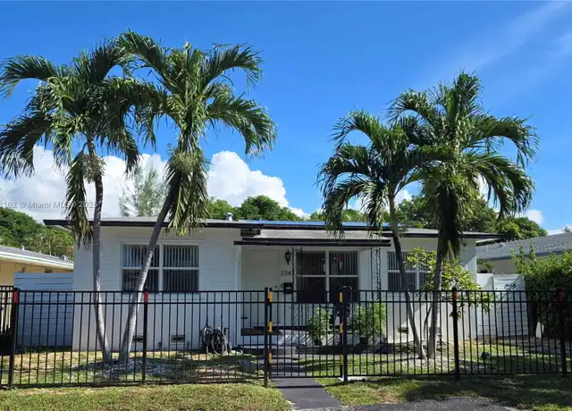 Property at 2247 Jackson St, Hollywood, FL, 33020, 3 beds, 2 baths, [object Object]