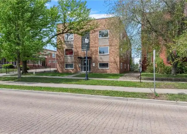 Property at 320 S Main St, Decatur, IL, 62523, 1 bed, 1 bath, [object Object]