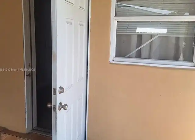 Property at 771 NE 177th St Unit 1, North Miami Beach, FL, 33162, 0 beds, 1 bath, [object Object]