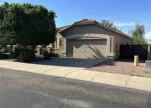 Property at 1126 E Pedro Rd, Phoenix, AZ, 85042, 3 beds, 2 baths, [object Object]