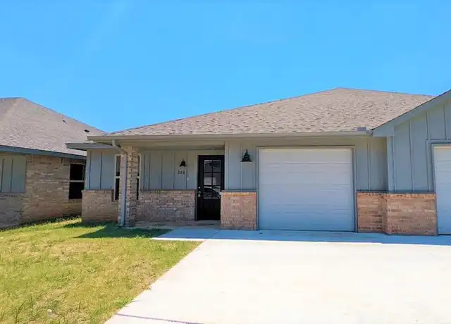 Property at 780 NE 27th St Unit 106b, Moore, OK, 73160, 2 beds, 2 baths, [object Object]