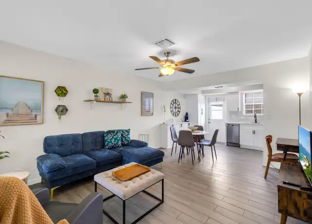 Property at 1286 NE 45th St, Oakland Park, FL, 33334, 2 beds, 1 bath, [object Object]