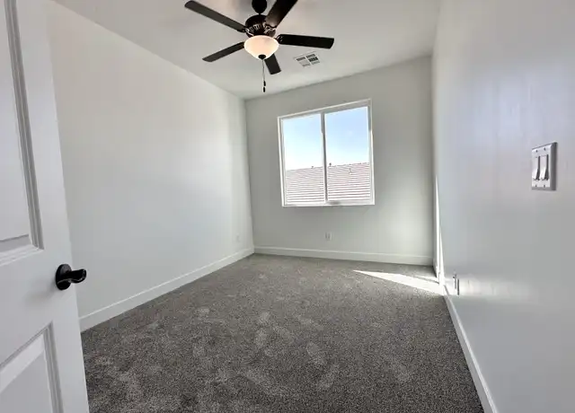Property at 172 N 2480 W, Hurricane, UT, 84737, 4 beds, 2.5 baths, [object Object]