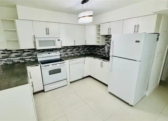 Property at 1120 102nd St #7, Bay Harbor Islands, FL, 33154, 1 bed, 1 bath, [object Object]