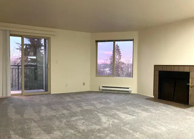 Property at 3721 27th Pl W Unit 102, Seattle, WA, 98199, 2 beds, 2 baths, [object Object]
