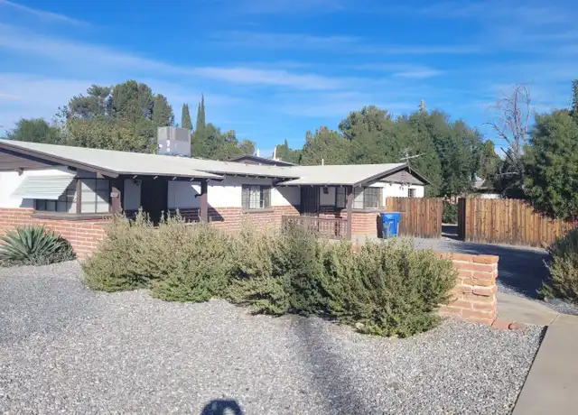 Property at 2713 E Fort Lowell Rd, Tucson, AZ, 85716, 2 beds, 1 bath, [object Object]