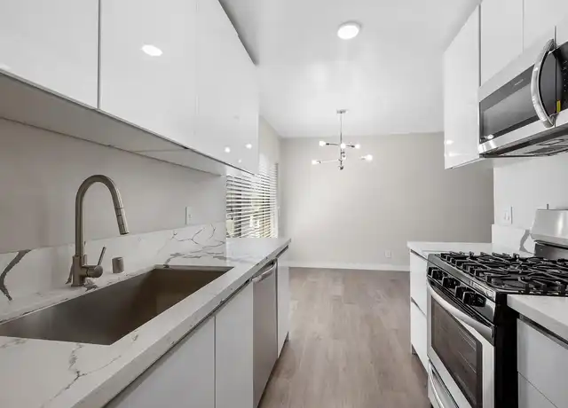 Property at 4957 Kester Ave, Sherman Oaks, CA, 91403, 2 beds, 1-1.5 bath, [object Object]