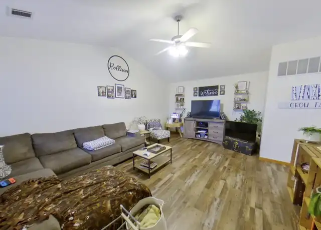 Property at 2916 Brookville Dr, Manhattan, KS, 66502, 3 beds, 2 baths, [object Object]