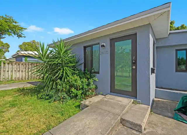 Property at 2410 Jackson St, Hollywood, FL, 33020, 2 beds, 1.5 baths, [object Object]