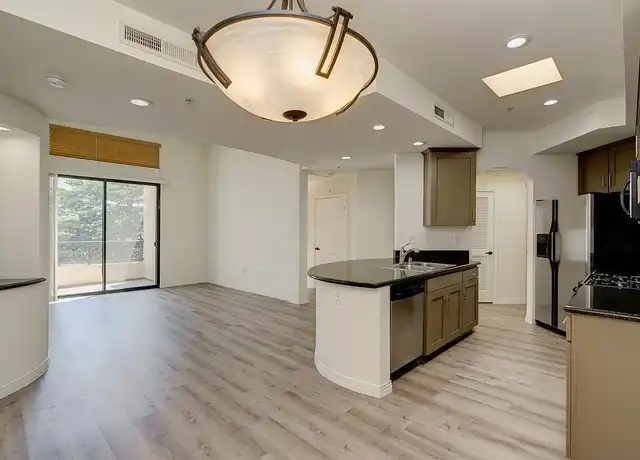 Property at Metro Art Toluca Lake - 10901 Whipple St, North Hollywood, CA, 91602, 1-2 bed, 1-2 bath, [object Object]