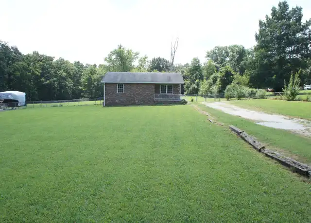 Property at 811 Rome Pike, Lebanon, TN, 37087, 2 beds, 1.5 baths, [object Object]