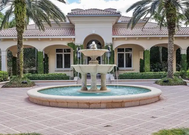 Property at 10897 Canary Island Ct, Plantation, FL, 33324, 4 beds, 3.5 baths, [object Object]
