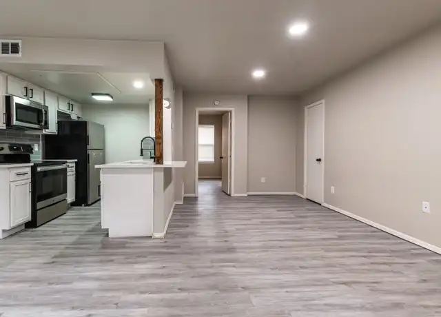 Property at 735 NW 30th St Unit 12, Oklahoma City, OK, 73118, 1 bed, 1 bath, [object Object]