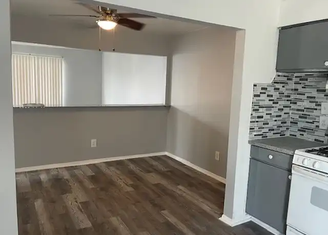 Property at 6004 Schroeder Rd Unit 9, Houston, TX, 77021, 2 beds, 1 bath, [object Object]